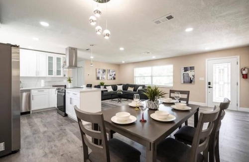 Harbor Bluffs House | Private Heated SaltWater Pool & Hot Tub 3-Bdrm Home in Harbor Bluffs Paradise