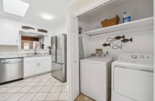 Gulf Lagoon Beach House | Private home with beach backyard and walk to the beach!Great for families, teams