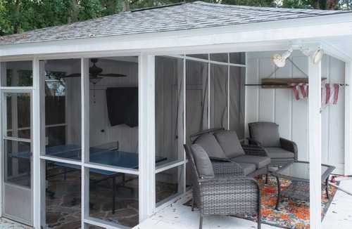Southbank House | Private Jacksonville Getaway Near San Marco Square