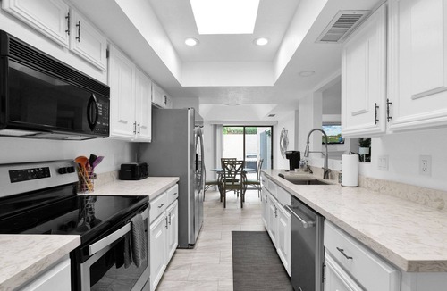 South Scottsdale House | Private Patio, Close to Pool, Family Friendly Pet Friendly