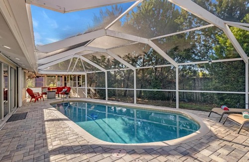 Port Charlotte Villa | Private Pet Friendly Villa with Heated Pool - Villa Turtle Cove - Roelens Vacations