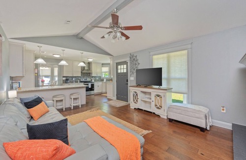 Crestview Apartment | Private Pool 3BR Family Fun Home w/Gazebo