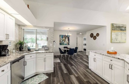 Lakeland House | Private Pool + Fenced Yard | Family Getaway