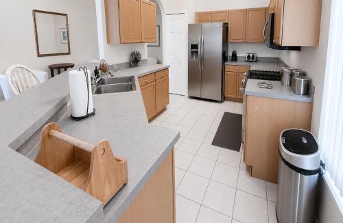 Bridgewater Crossing House | Private Pool Home Near Disney Parks, Relax and Unwind