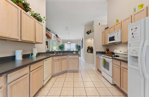 Eagle Pointe South Villa | Private Pool on this Peaceful Community