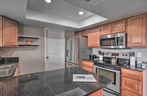 Parque Vista Estates House | Private Pool + Playground: Phoenix Family Home!
