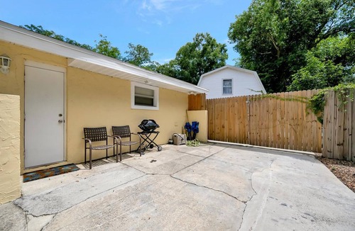 Sarasota Springs Apartment | Private Sarasota Studio w/BBQ