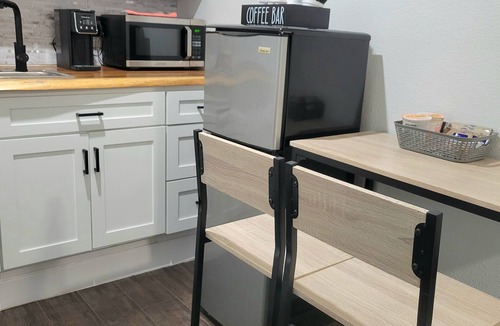 Pebble Point Apartment | Private Suite Independent Entrance, All Amenities