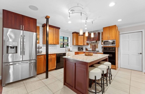 Branson House | Private Summer Pool! Taneycomo Boat Dock!