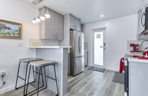 Seybold House | Private Yard! Retreat 6 Mi to Hard Rock Stadium