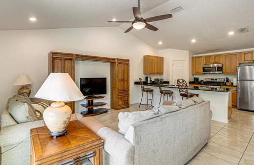 Deep Creek House | Punta Gorda Launchpad < 10 Mi to Beach & Downtown!