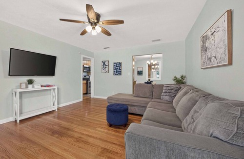 Southside House | Pure GOLD on Emerald Isle - 4BR, Patio, WIFI