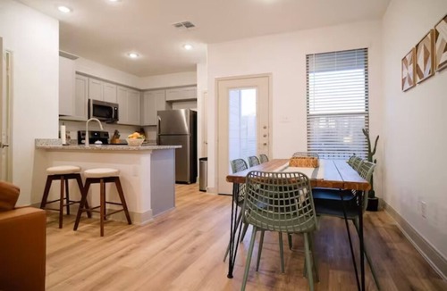 San Antonio House | Quality furnished home existing to serve our guest