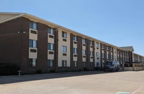 Irving Hotel | Quality Inn DFW Airport North