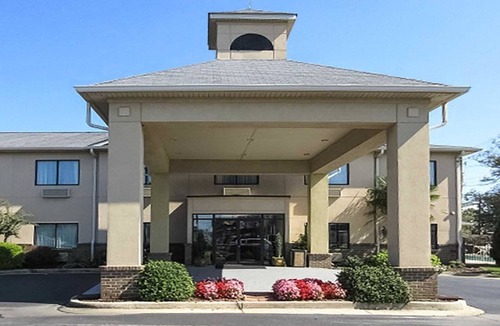 Winder Hotel | Quality Inn Winder