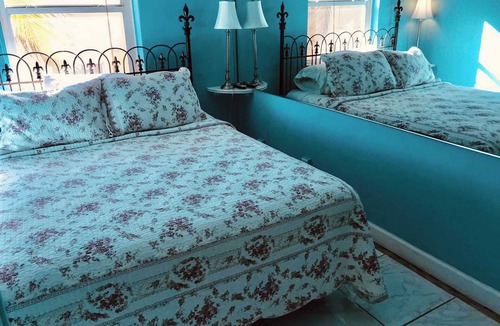 Pompano Beach Hotel | Queen one bedroom on the 2nd floor overlooking the pool and beach