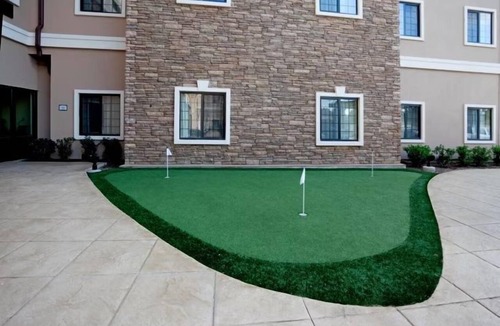 West San Antonio Apartment | Queen Studio Suite w/Free Daily Breakfast