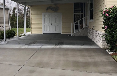 Haines City House | Quiet and cozy 55 plus community .