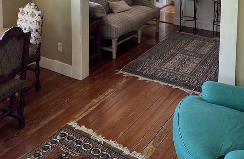 Fair Oaks Ranch Cottage | Quiet Country Cottage