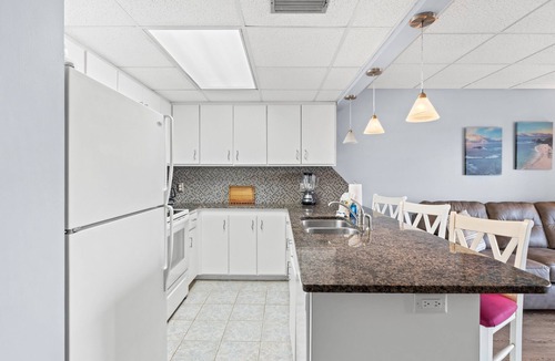 Bel Air Condo | Quiet Gulf-Front Condo | 2BR Retreat w/Balcony Views