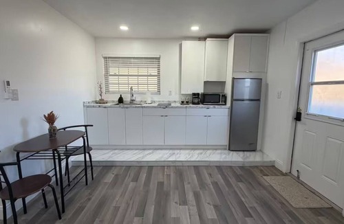 Joel House | Quiet Leehigh Acres Casita