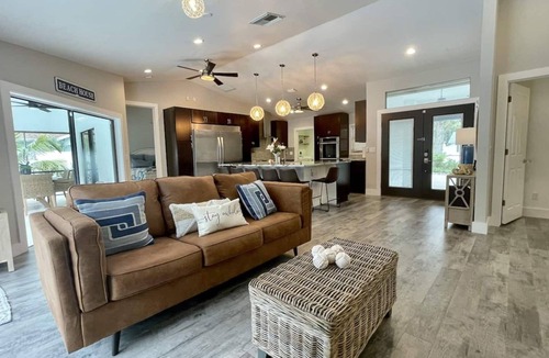 Willoughby Acres House | Quiet Luxury Coastal Naples Retreat Heated Pool + Designer Outdoor Living