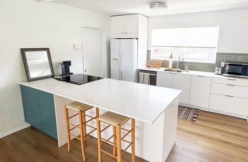 Lighthouse Point House | Quiet Oasis Near Beach & Shops
