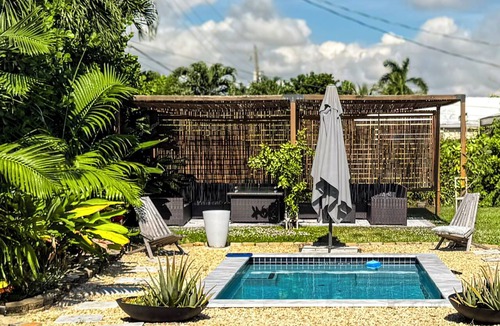 Lighthouse Point House | Quiet Oasis Near Beach & Shops