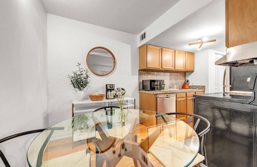 Newlands Apartment | Quiet, Spacious Mapleton Hill Apartment - Walk to Pearl Street - Walk to Hiking