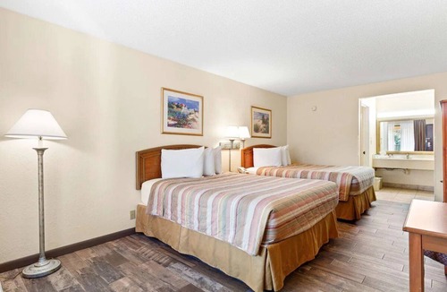St. Augustine Beach Hotel | Quiet Stay + Free Breakfast Ideal for Exploring Local Attractions | Outdoor Pool