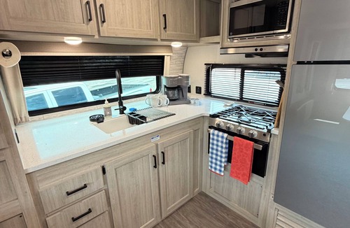 Springtown House | Quiet Texas Retreat New RV with Full Amenities