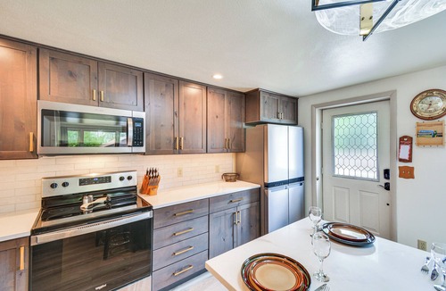 Buena Vista House | Ranch-Style Retreat in Downtown Buena Vista!
