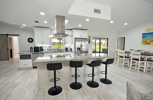 Rotonda Heights House | Recently renovated, three bedroom, 2 bathroom home overlooking a canal in Rotonda West.
