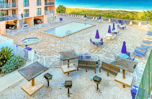 Indian Rocks Beach Apartment | Reef Club 201