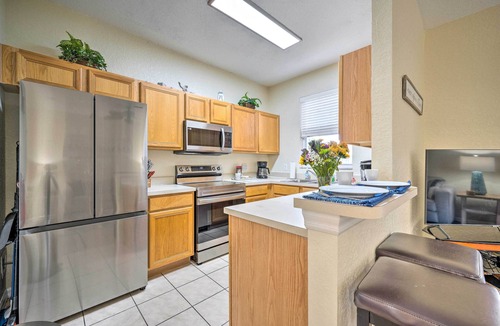 Regal Palms House | Regal Palms Escape w/Lanai: Near Pool & Disney!
