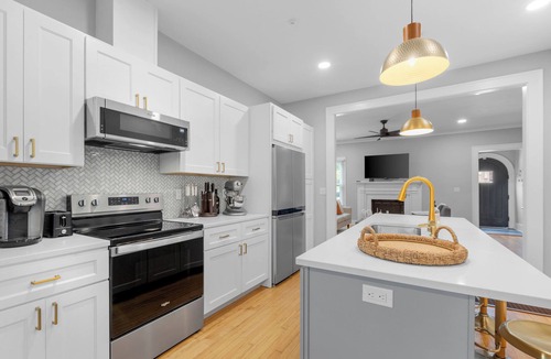 Tallahassee House | Relax in comfort in this stylish Midtown home!