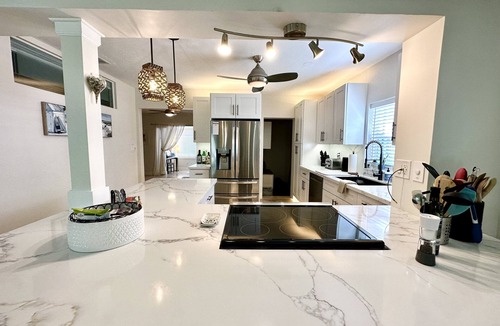 River Oaks House | Relax or workout in this amazing backyard! Walk to YOT & LMC