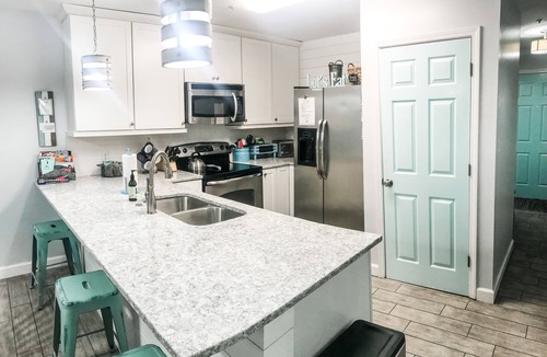 Miramar Beach Condo | RELAX & REFRESH Last-Minute FALL Deals! Oceanview 3 Bdrm 2 Bath BEACH SRV for 4!