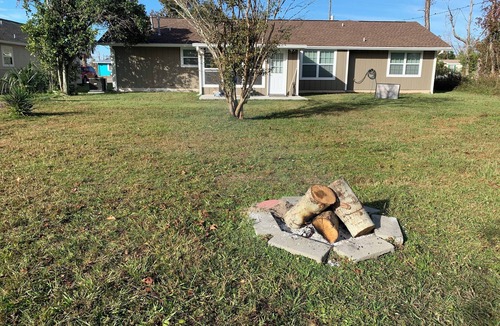 Callaway House | Relaxing 3BR Home & Office Near Beaches & Tyndall