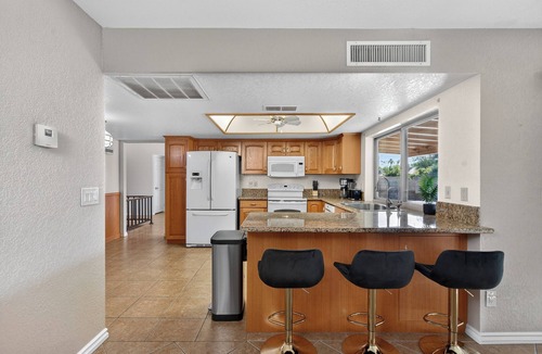 Deer Valley House | Relaxing Deer Valley Retreat – Pool, Game Room, Fireplace, BBQ, Sleeps 8
