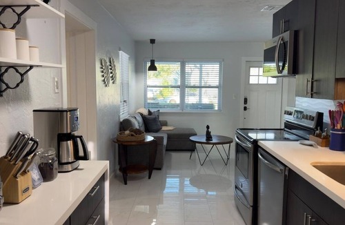 Pompano Beach House | Relaxing Family Getaway w Heated Pool & Spa