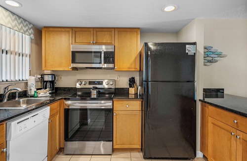 Belle Vista Condo | Relaxing Retreat | Gulf View Access + Pool