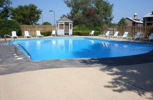 Branson House | Relaxing stay, 5 min to Landing, tons of amenities