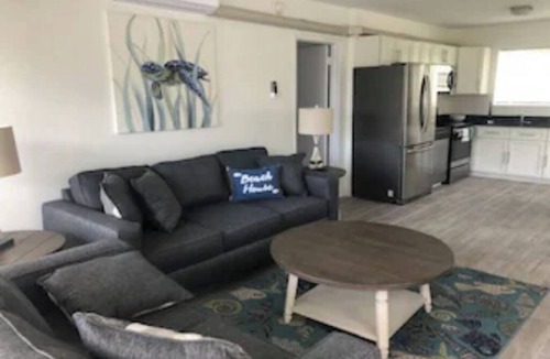 Deerfield Beach House | RENOVATED! Condo 1 block from the beach