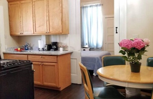 Galveston Apartment | Renovated Historic Home on Broadway #1