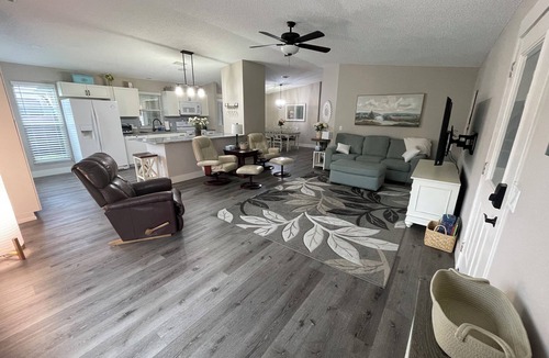 Mira Mesa House | Renovated ranch with GOLF CART in Del Mar!