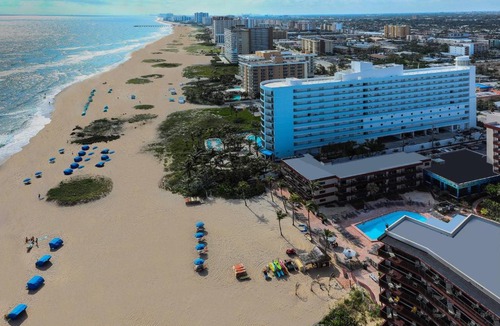 Pompano Beach Hotel | Residence Inn Fort Lauderdale Pompano Beach/Oceanfront