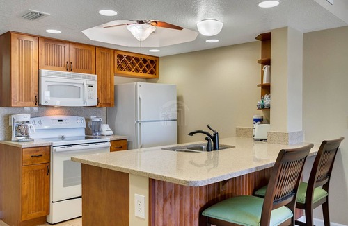 Cocoa Isles Condo | Resort on Cocoa Beach - 2-Bedroom Ocean View - Best Resort in Cocoa Beach, FL