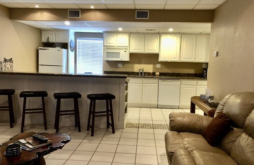 South Padre Island Condo | Rest, Relax and Enjoy life on South Padre Island in this Beautiful Bayside Condo
