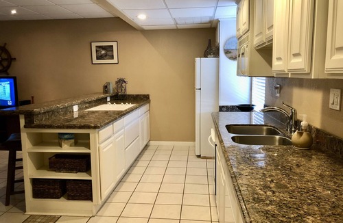 South Padre Island Condo | Rest, Relax and Enjoy life on South Padre Island in this Beautiful Bayside Condo